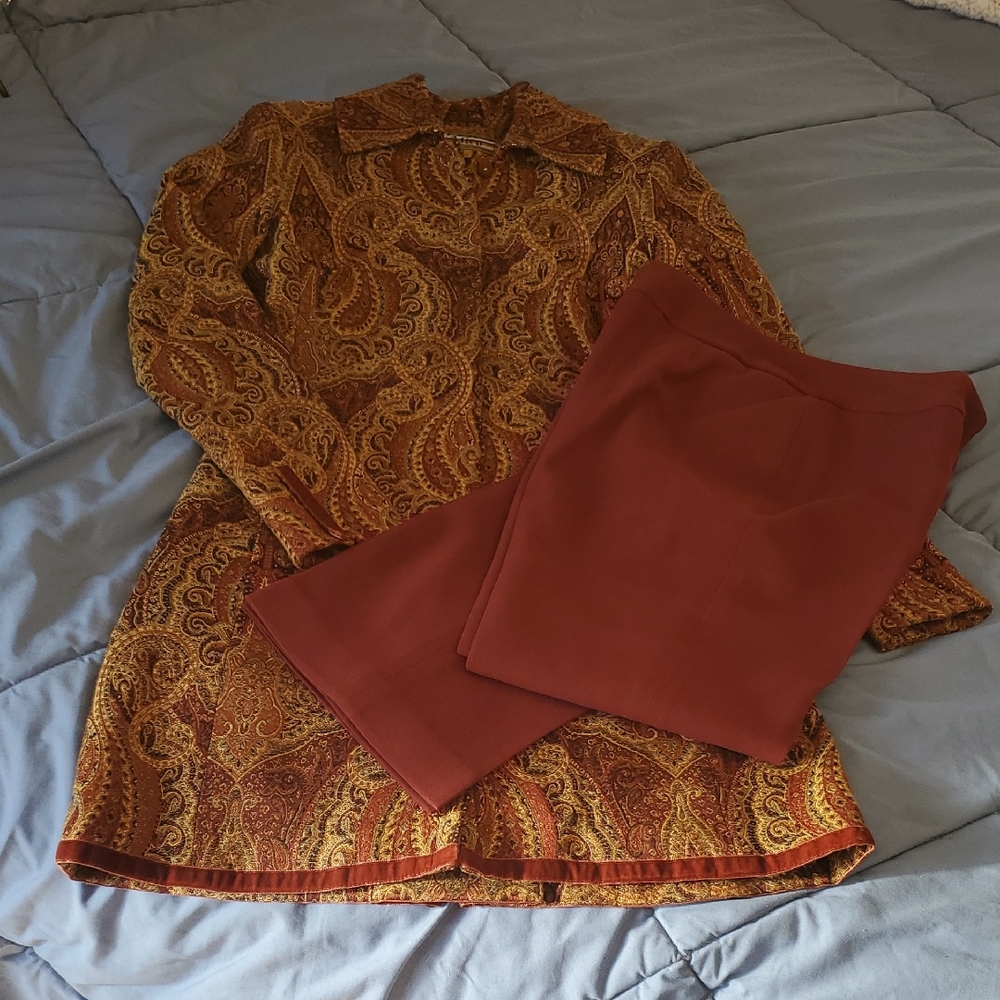Elegant ALLEN B. SCHWARTZ Ladies Suit sz 2